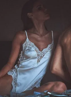 Fleur Du Mal Venus Lace Teddy -Lingerie Store 011 GA 230202 191web 71e7c493 da02 4681 9503 e82502dacd40