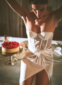 Fleur Du Mal Bella Embroidery Bustier -Lingerie Store 018 GA 230202 248web