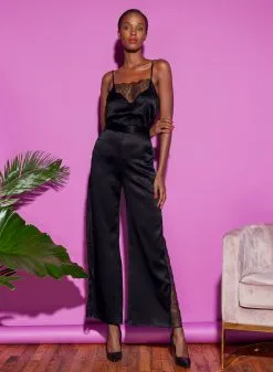 Fleur Du Mal Satin Rose Lace Cami 11 Fleur Du Mal Satin Rose Lace Cami -Lingerie Store 190915 FLEURDUMAL SHOT 25 4174 blackweb