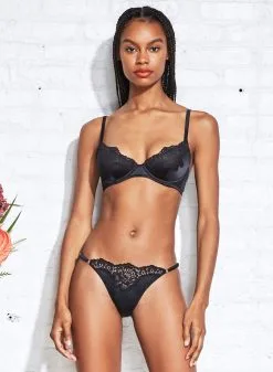 Fleur Du Mal James Lace Cheeky -Lingerie Store 190930 FLEURDUMAL SHOT 021 6555crop