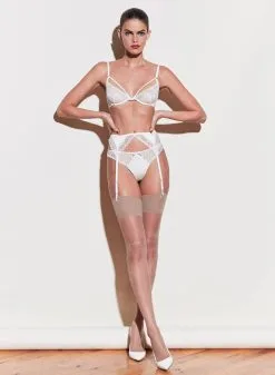 Fleur Du Mal Gardenia Lace Demi Bra -Lingerie Store 200116 FLEURDUMAL SHOT 17 2842 0ee5c4de c5bf 43ba a54a 05e0e0c9023e