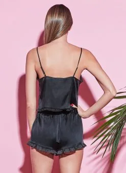 Fleur Du Mal Washable Silk Ruffle Shorts -Lingerie Store 210112 FLEURDUMAL SHOT 03 0453crop