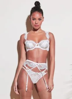 Fleur Du Mal Frankie Lace Strappy Garter Belt -Lingerie Store 210201 FLEURDUMAL SHOT 12 1380crop 118ffdb3 bed2 4300 be75 6c644afc3235