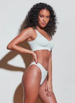 Fleur Du Mal Le Body Perforated Knit Panty -Lingerie Store 210317 FLEURDUMAL SHOT 04 0543crop