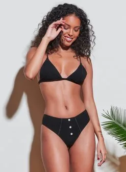 Fleur Du Mal Organic Cotton Cheeky -Lingerie Store 210317 FLEURDUMAL SHOT 13 2082crop fcd75efa 19b2 4d9c 9be7 623108a1b910