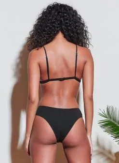 Fleur Du Mal Organic Cotton Cheeky -Lingerie Store 210317 FLEURDUMAL SHOT 13 2137crop aa982dca 26a3 4912 9230 a1bbdbdf25f0