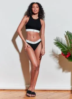 Fleur Du Mal Garçon Cheeky -Lingerie Store 210317 FLEURDUMAL SHOT 37 5408full