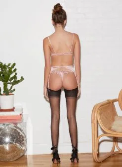 Fleur Du Mal Bow Guipure Embroidery Thong -Lingerie Store FDM 011222 1 2324full 55a61ac4 c997 4470 85e1 d72155e8e3af