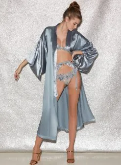 Fleur Du Mal Velvet & Silk Robe 13 Fleur Du Mal Velvet & Silk Robe -Lingerie Store FDM 041222 1 1530full