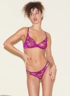 Fleur Du Mal Magnolia Lace Unlined Demi Bra -Lingerie Store FDM 050322 1 0677crop