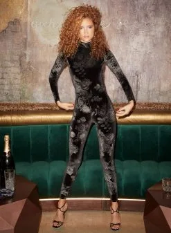 Fleur Du Mal Rose Velvet Catsuit 16 Fleur Du Mal Rose Velvet Catsuit -Lingerie Store FDM 101122 1 0970web