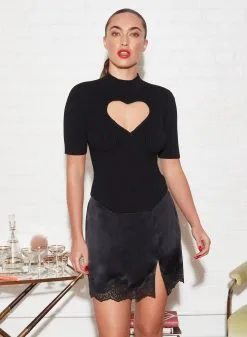 Fleur Du Mal DB Heart Top -Lingerie Store FDM 102221 1 0424crop