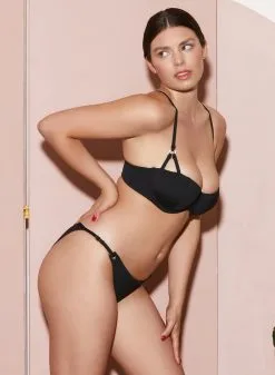 Fleur Du Mal Grommet Bikini Bottom -Lingerie Store FleurDuMal9326 crop 6cfe048d baf3 4b9e 97de 08a68ca072fa