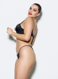 Fleur Du Mal Luxe Cheeky -Lingerie Store SHOT 19 034web 0866f062 13e1 4ea4 a619 a0c34e961b95