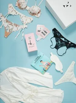 Fleur Du Mal Le Bridal Gift Box