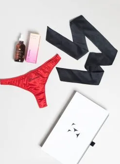 Fleur Du Mal Divorcée Gift Box